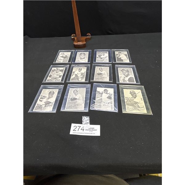 Lot of 12 1969 Topps Deckle Edge Includes Hall of Famers