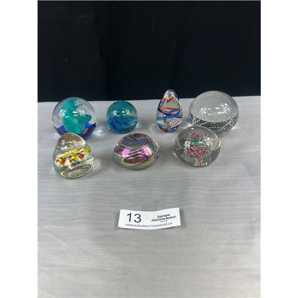 Nice Collection of vinatge Quality Paper weights