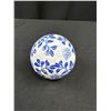 Image 8 : Vintage Asian Blue/White Vase, Lidded Box, Enamelled Tray & Décor Ball
