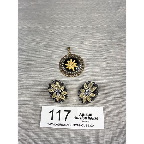 Vintage Featherweight Clip On Earrings & Filigree Floral Pendant