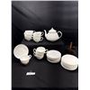 Image 1 : Very nice Wedgewood Teapot 9 teacups and sideplates