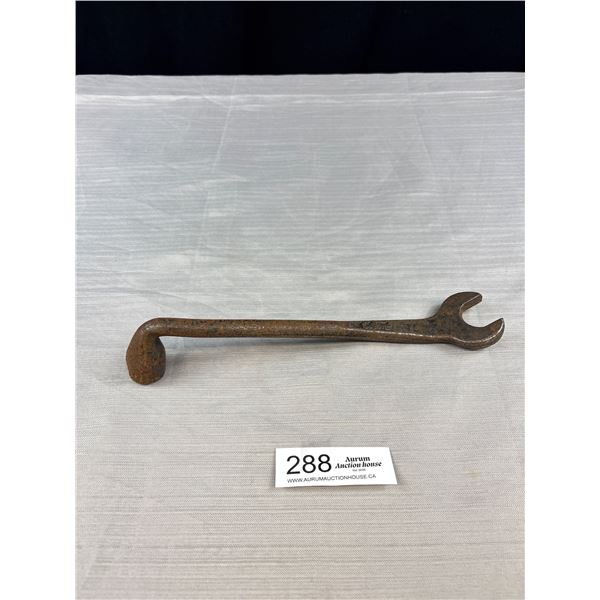 Old Ford Motors Car Wrench (Manual Ford) Model T