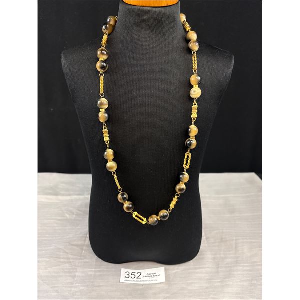 Very Unusual 1950's Necklace