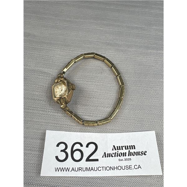 A 1950's Ladies Bulova Wristwatch (Working)