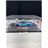 Image 2 : 1:24 Scale Racing Champions Die cast car with Pit Crew