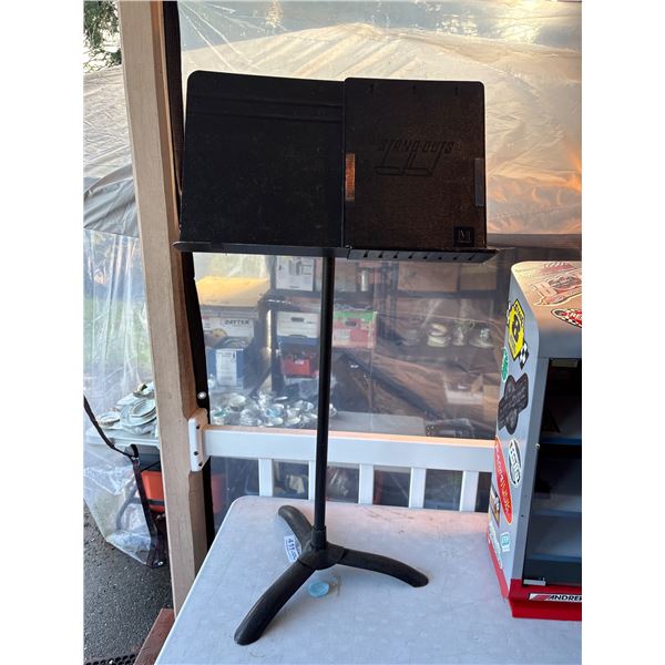 Vintage 39" Tall Music Stand no shipping