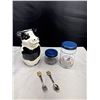 Image 4 : Nice lot of Various Barnyard Kitchenware