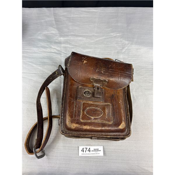 Lot of Japanese Bag WW1 or WW2 Strap Broke