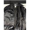 Image 4 : Very Good Condition Le World Fine Leathers Medium Leather Jacket