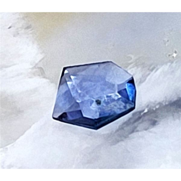 Yogo Gulch Montana Sapphire - .41CT Blue Gradient