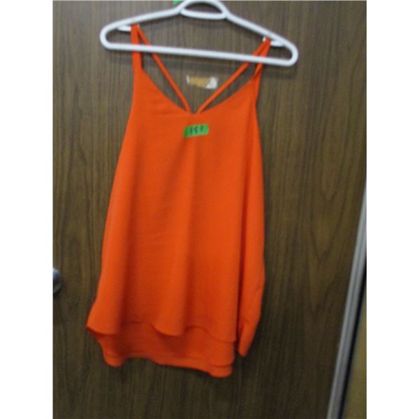 LIKE NEW:  LADIES ORANGE BLOUSE (SIZE XXL)