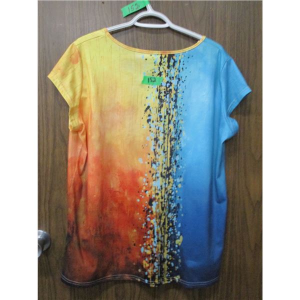 LIKE NEW:  LADIES MULTI COLORED BLOUSE (SIZE XXL)