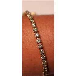 7.33 Carat Total Weight Diamond Tennis Bracelet