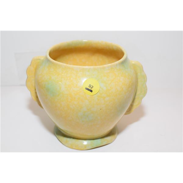 Medalta Flower Vase – Made in Canada