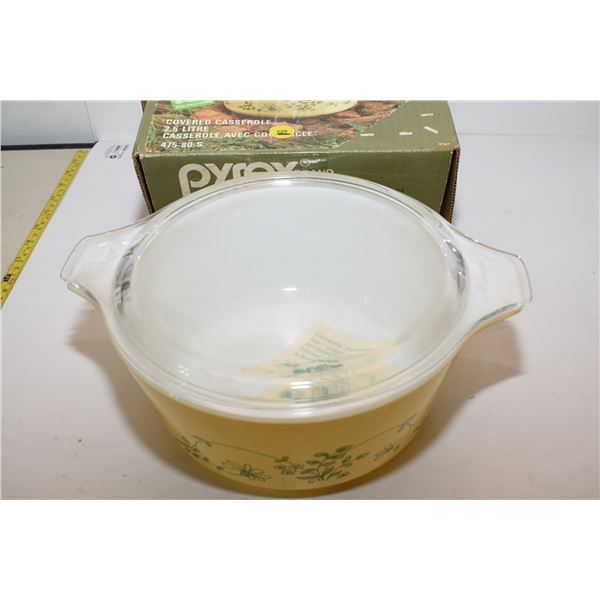 NOS Vintage Pyrex Shenandoah Casserole Dish #475 w/ Lid