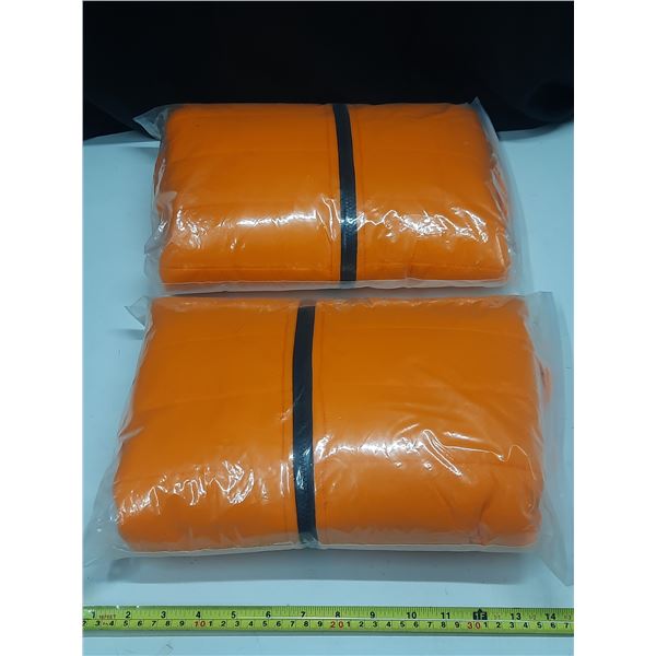 (2) Quilted Vest For Large Dogs. (New)