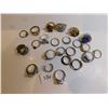 Image 1 : COSTUME RING LOT