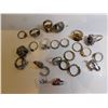 Image 2 : COSTUME RING LOT