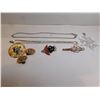 Image 2 : VINTAGE JEWELLRY LOT