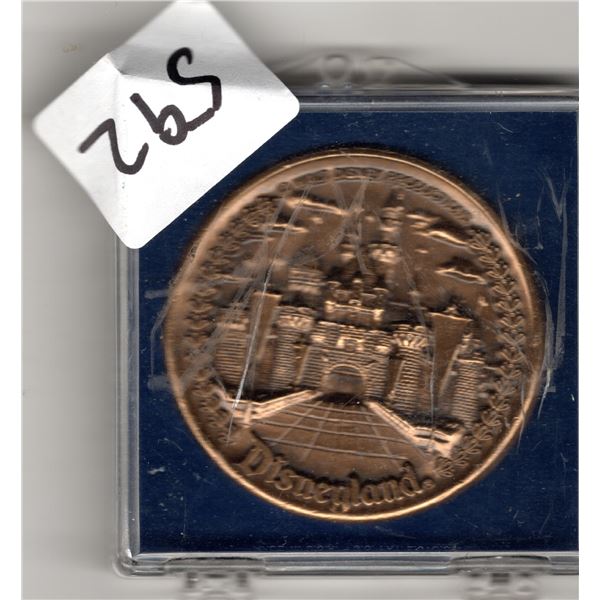 VINTAGE DISNEYLAND MEDALLION SCARCE