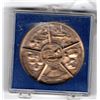 Image 2 : VINTAGE DISNEYLAND MEDALLION SCARCE