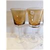 Image 4 : 4-AMBER AND CLEAR HAND BLOWN, WINTERTHUR JEWEL TONE WATER/WINE GOBLETS