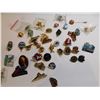 Image 1 : LAPEL PIN LOT