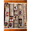 Image 1 : Large Box of Assorted Hockey Cards