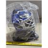 Image 2 : Mcdonalds hockey mask- sealed- Felix potvin