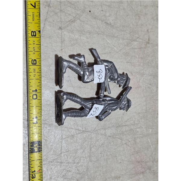 Early 1920's and 1930's dough boys lead infantry figures
