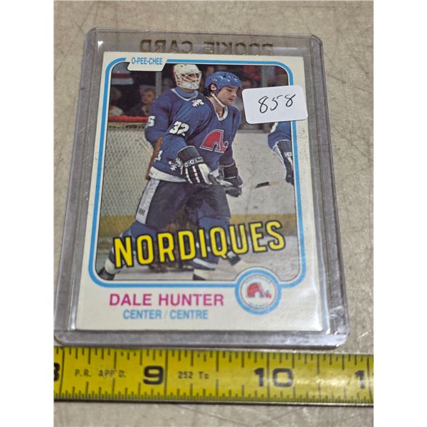O-pee-chee Dale hunter hockey card