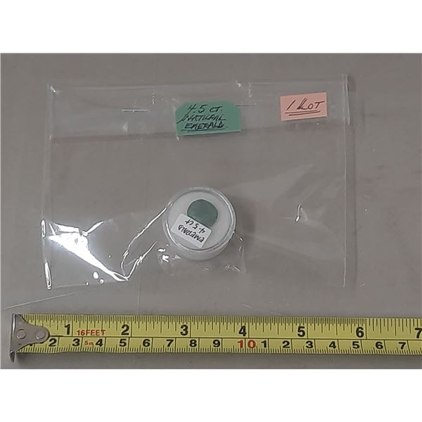 4.5 CT Natural Emerald. (We Can't Prove Authenticity)