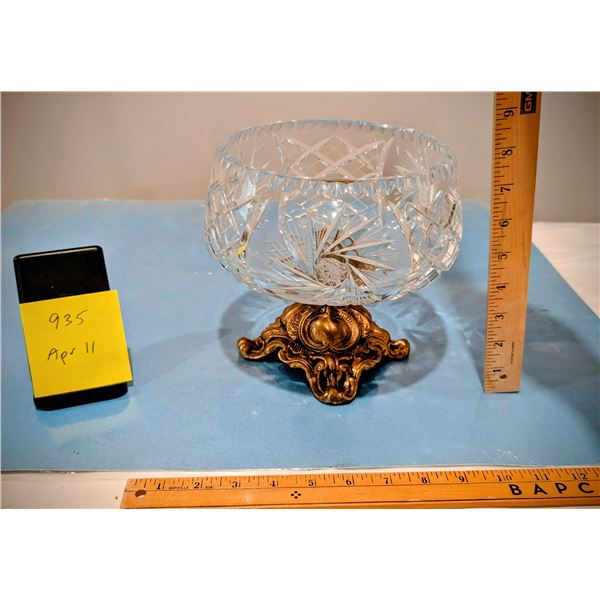 Very Heavy Elegant Crystal Bowl on Attached Pedestal