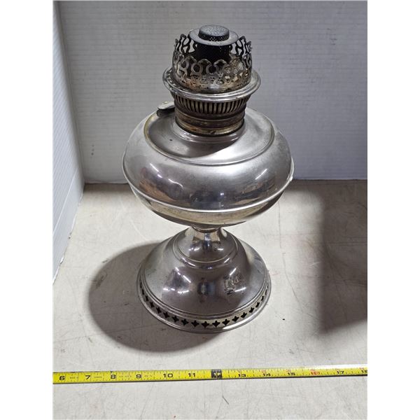 Rayo oil lamp- no chimney