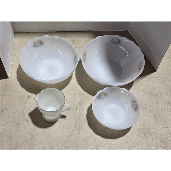 Milk glass bowls and cream