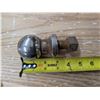 Image 2 : 2" Trailer Hitch Ball