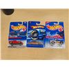 Image 1 : 3 Hotwheels diecast vehicles