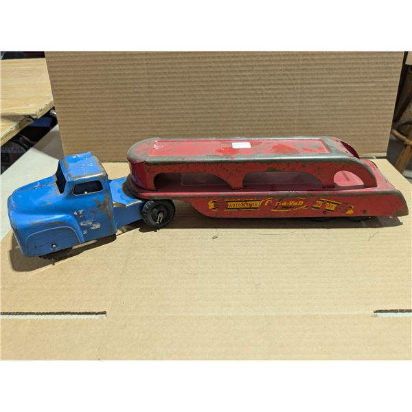 Vintage Wyanotte Transport Automotive Toy Truck