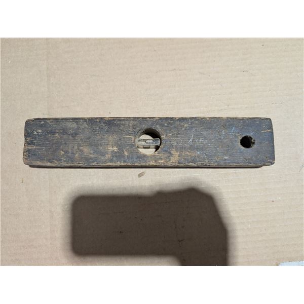 Vintage Wood Level 12"x3"