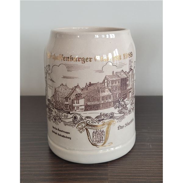 Two German beer steins - stoneware - in perfect condition