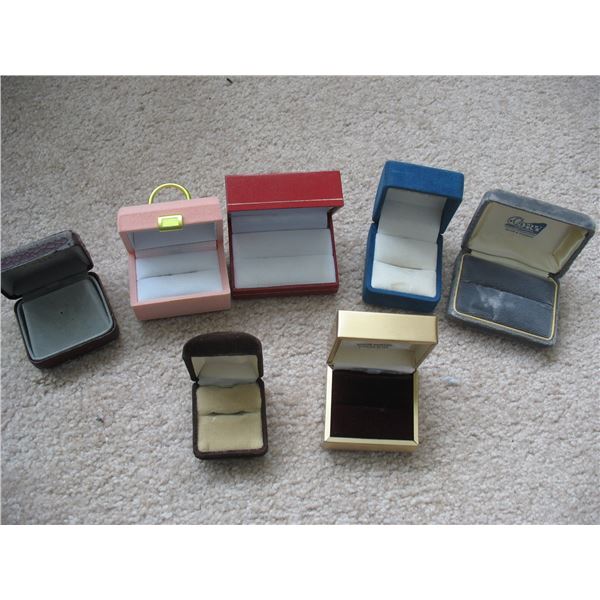 LOT OF VARIOUS RING DISPLAY BOXES - JEWELLRY DISPLAY BOXES