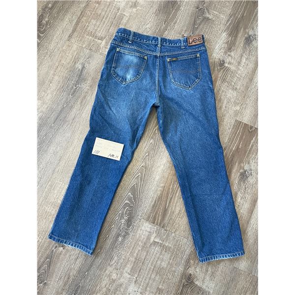 Men's Vintage Lee jeans - 36 x 30; Made in Canada