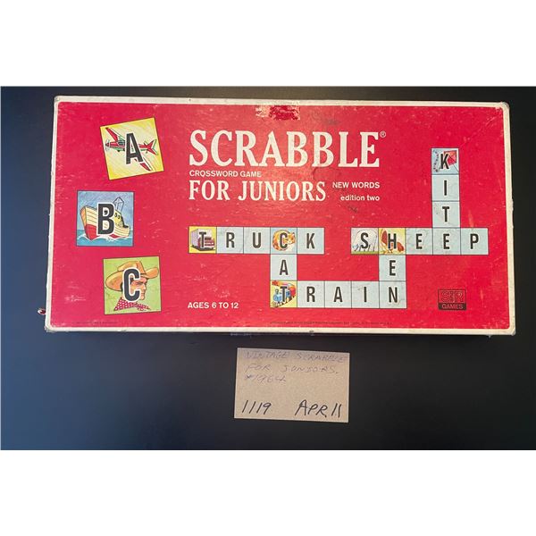 Vintage Scrabble game for Juniors - 1964