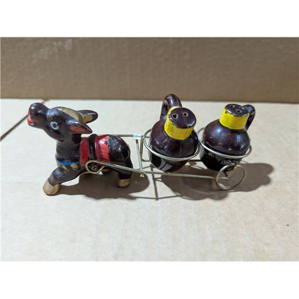 Donkey Cart Salt and Pepper Set