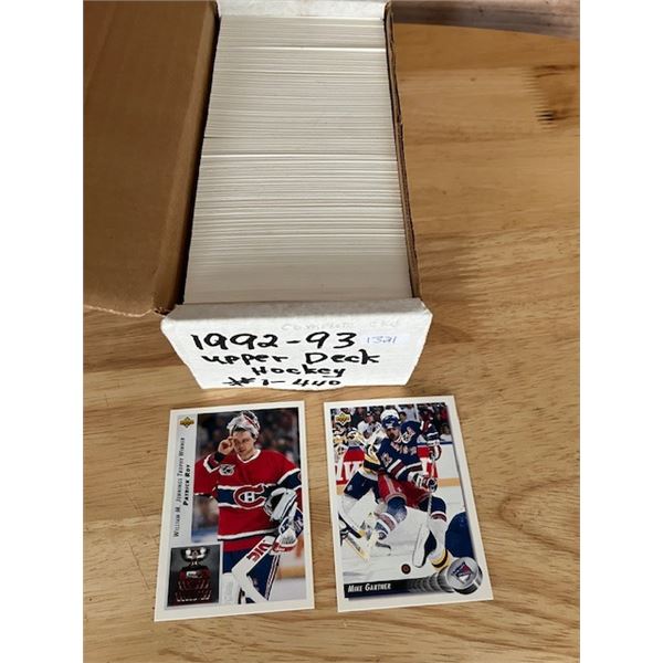 1992-1993 upper deck NHL hockey set- complete