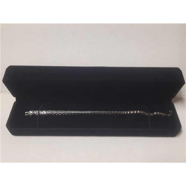 NEW Platinum Plated Tennis Bracelet