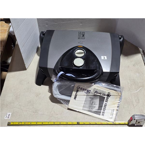 George foreman grill- works good