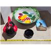 Image 1 : Vintage enamel basin, hand painted ceramic chicken, holly wood ashtray and copenhagen souvenier