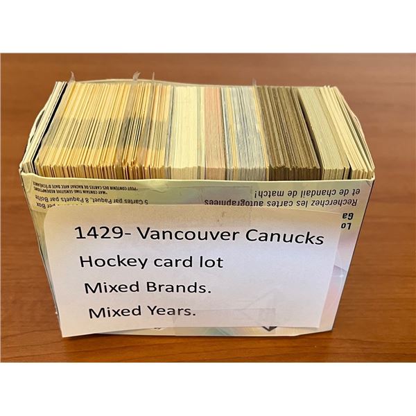 Vancouver Canucks lot of 200+ hockey cards. Trevor Linden. Bure. Mixed Brands. Mixed Years. Some dup