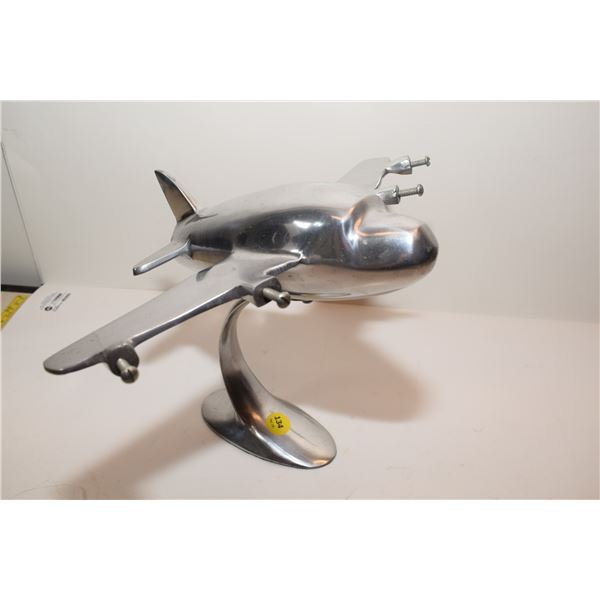 Cast Desktop Plane on Stand **Missing Propellers**